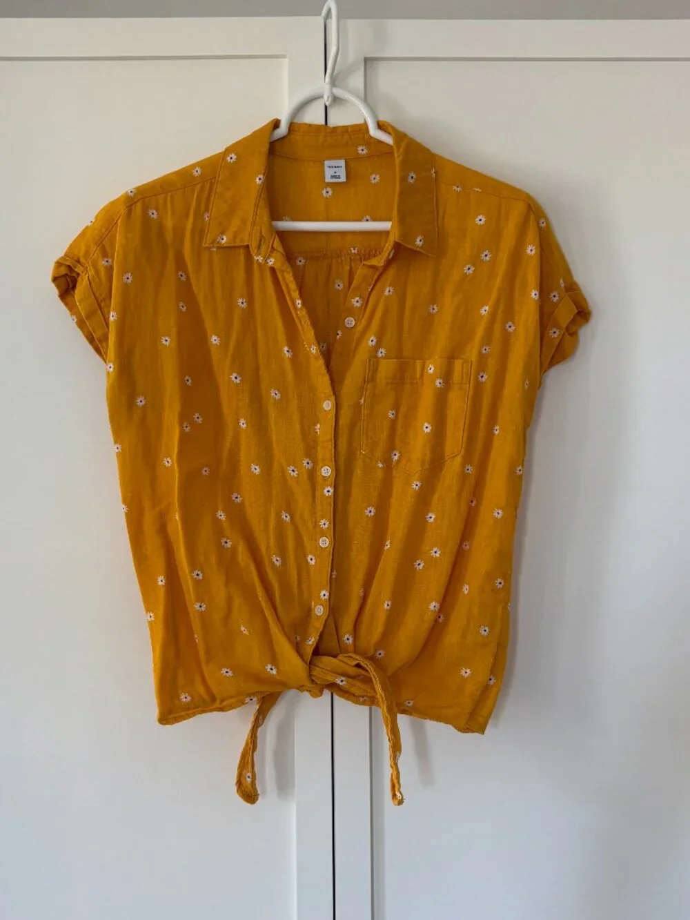 Old Navy linen blend blouse with waist tie (size M) - Picture 1 of 9